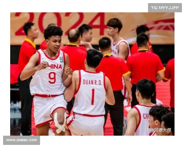NBL常规赛第四轮五佳球第:李明皓极限拉扯展现惊人球技,助攻队友完美得分 NBL常规赛第四轮五佳球第:李明皓极限拉扯展现惊人球技,助攻队友完美得分